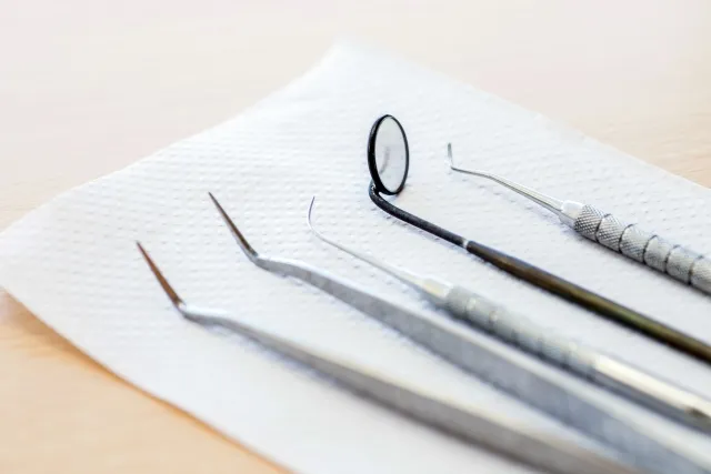 Root canal treatment_03.jpg